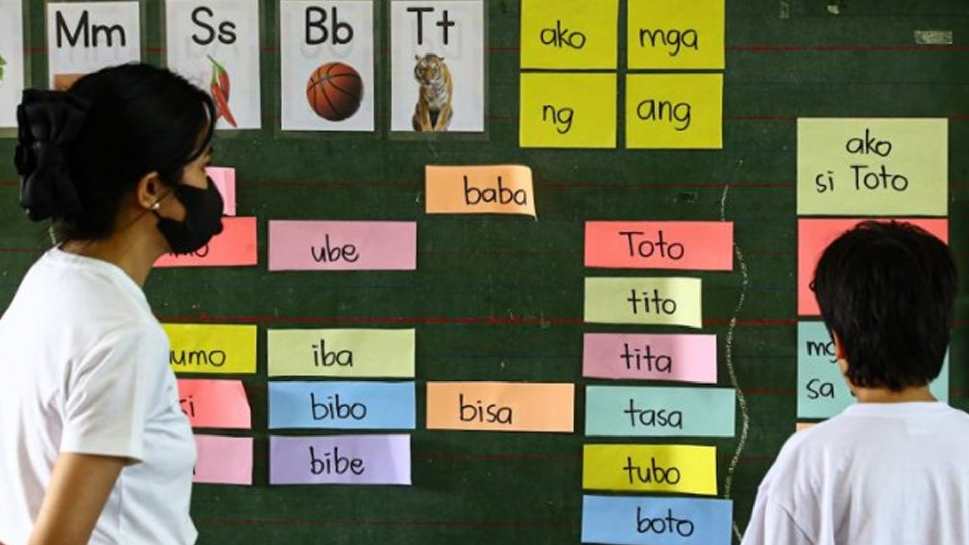 DepEd Assures Direct Support For Teachers Serving As ARAL Tutors