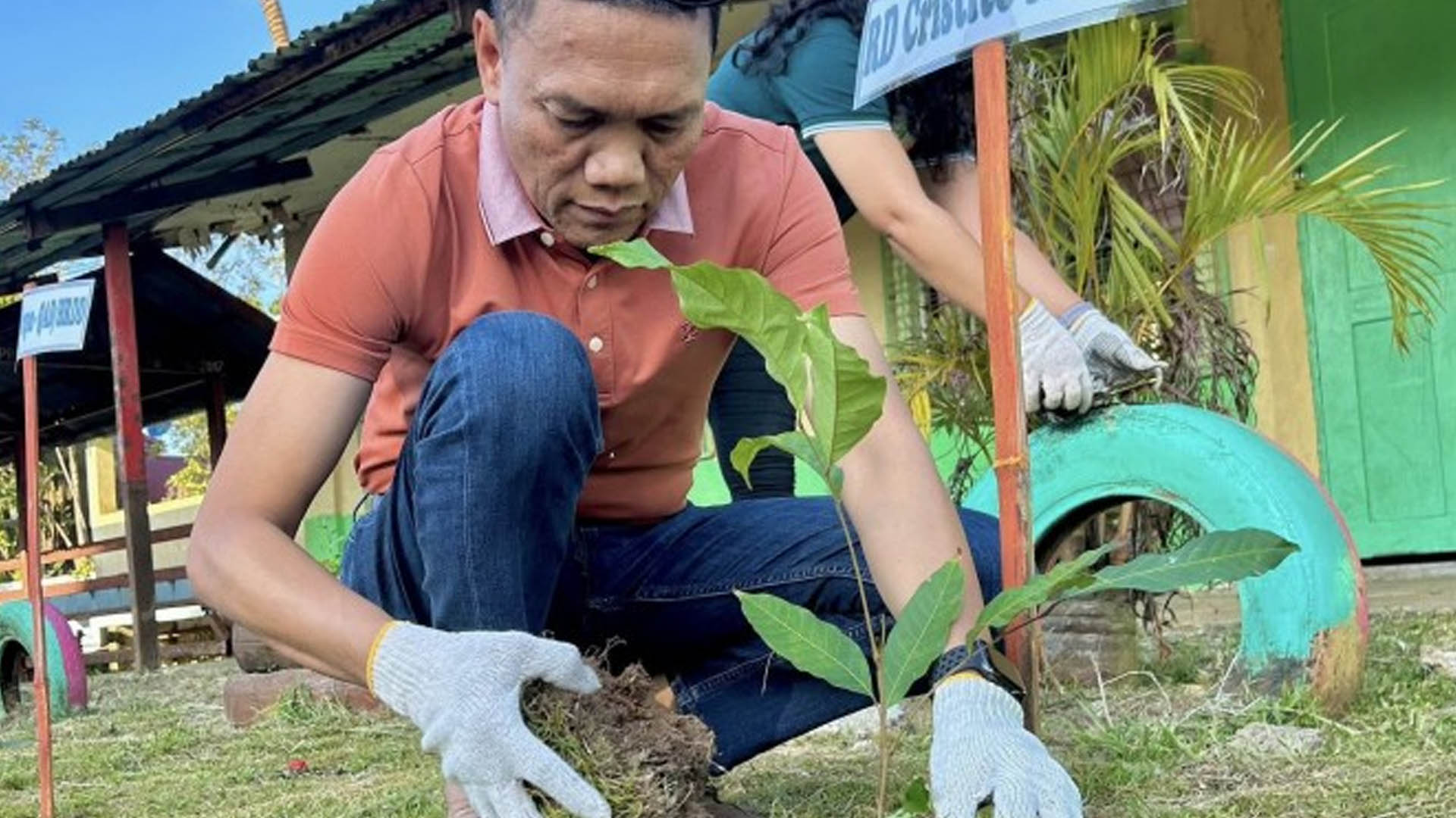 DepEd Western Visayas Targets To Plant 3 Million Trees By 2028